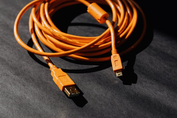 Cheap computer cables